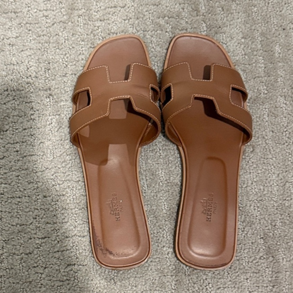 Hermes Oran Sandals Gold/Tan 38.5